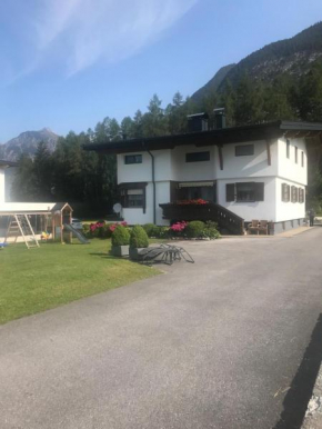 Ferienwohnungen Schleich Nassereith
